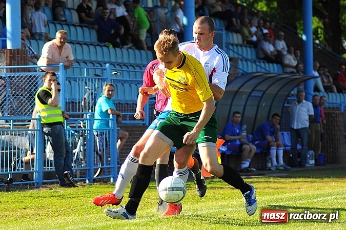 Zdjęcie w galerii na portalu naszraciborz.pl: Drzewiarz wywiózł trzy punkty z Raciborza. Trudna sytuacja Unii wiadomości z regionu
