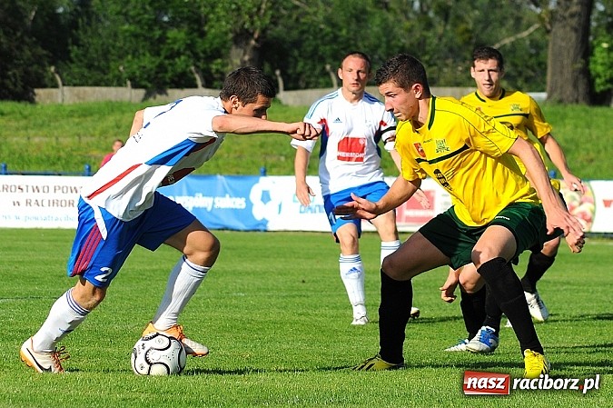 Zdjęcie w galerii na portalu naszraciborz.pl: Drzewiarz wywiózł trzy punkty z Raciborza. Trudna sytuacja Unii wiadomości z regionu