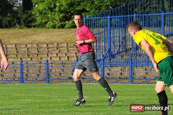Zdjęcie w galerii na portalu naszraciborz.pl: Drzewiarz wywiózł trzy punkty z Raciborza. Trudna sytuacja Unii wiadomości z regionu