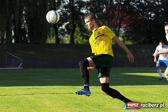 Zdjęcie w galerii na portalu naszraciborz.pl: Drzewiarz wywiózł trzy punkty z Raciborza. Trudna sytuacja Unii wiadomości z regionu