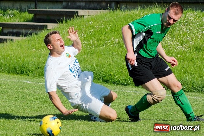 Zdjęcie w galerii na portalu naszraciborz.pl: Dreszczowiec przy Tuwima zakończony przepychanką wiadomości z regionu