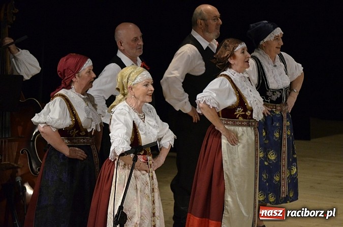 Zdjęcie w galerii na portalu naszraciborz.pl: Integracyjno-charytatywny koncert w RCK wiadomości z regionu