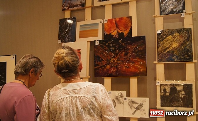 Zdjęcie w galerii na portalu naszraciborz.pl: Integracyjno-charytatywny koncert w RCK wiadomości z regionu