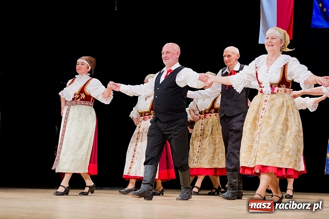 Zdjęcie w galerii na portalu naszraciborz.pl: Integracyjno-charytatywny koncert w RCK wiadomości z regionu