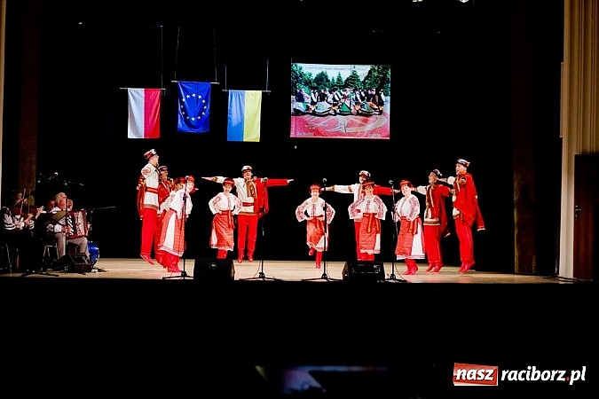 Zdjęcie w galerii na portalu naszraciborz.pl: Integracyjno-charytatywny koncert w RCK wiadomości z regionu