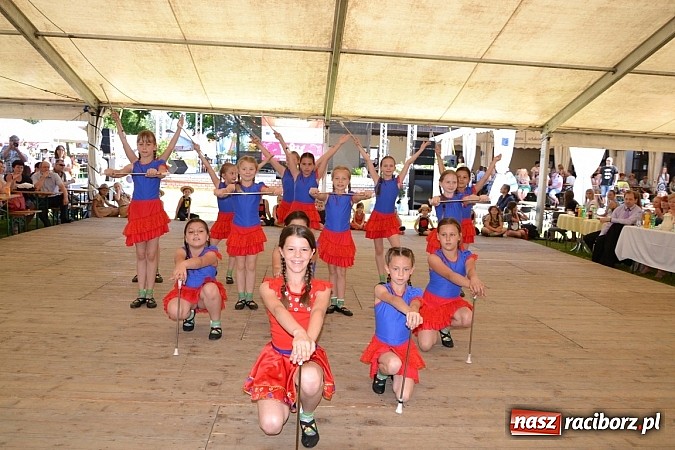 Zdjęcie w galerii na portalu naszraciborz.pl: W Tworkowie wybrali najsympatyczniejszą nastolatkę w gminie wiadomości z regionu