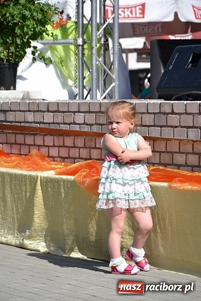 Zdjęcie w galerii na portalu naszraciborz.pl: W Tworkowie wybrali najsympatyczniejszą nastolatkę w gminie wiadomości z regionu