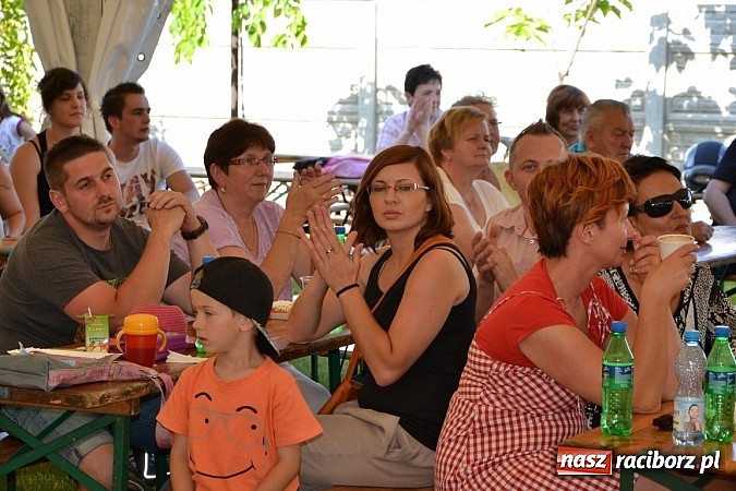 Zdjęcie w galerii na portalu naszraciborz.pl: W Tworkowie wybrali najsympatyczniejszą nastolatkę w gminie wiadomości z regionu