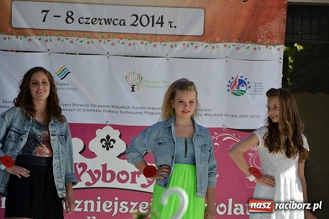 Zdjęcie w galerii na portalu naszraciborz.pl: W Tworkowie wybrali najsympatyczniejszą nastolatkę w gminie wiadomości z regionu