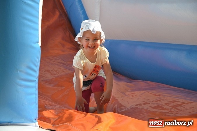 Zdjęcie w galerii na portalu naszraciborz.pl: W Tworkowie wybrali najsympatyczniejszą nastolatkę w gminie wiadomości z regionu