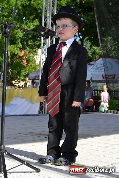 Zdjęcie w galerii na portalu naszraciborz.pl: W Tworkowie wybrali najsympatyczniejszą nastolatkę w gminie wiadomości z regionu