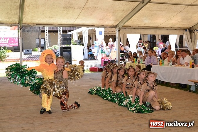 Zdjęcie w galerii na portalu naszraciborz.pl: W Tworkowie wybrali najsympatyczniejszą nastolatkę w gminie wiadomości z regionu