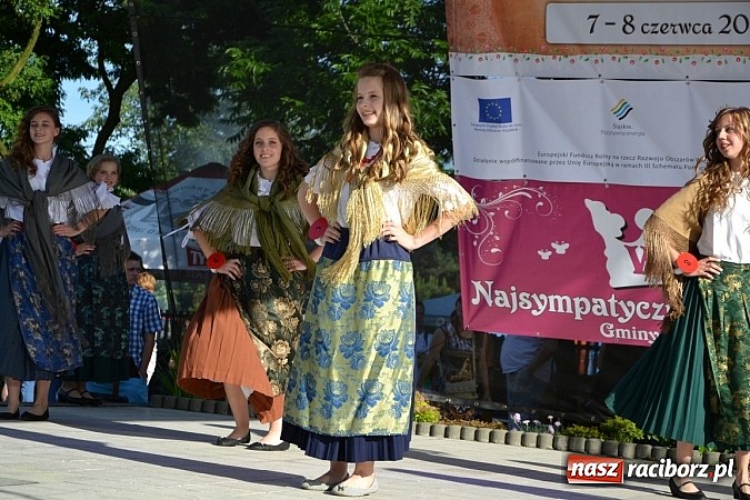 Zdjęcie w galerii na portalu naszraciborz.pl: W Tworkowie wybrali najsympatyczniejszą nastolatkę w gminie wiadomości z regionu