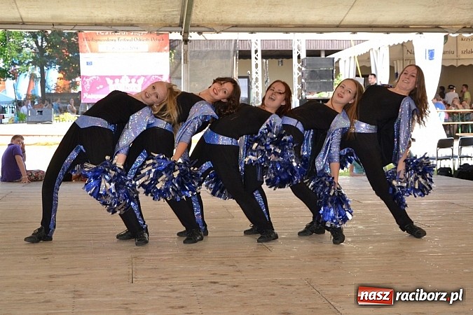 Zdjęcie w galerii na portalu naszraciborz.pl: W Tworkowie wybrali najsympatyczniejszą nastolatkę w gminie wiadomości z regionu