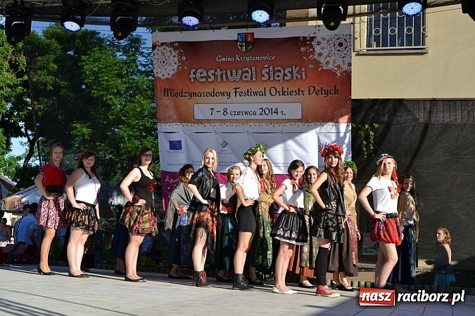 Zdjęcie w galerii na portalu naszraciborz.pl: W Tworkowie wybrali najsympatyczniejszą nastolatkę w gminie wiadomości z regionu