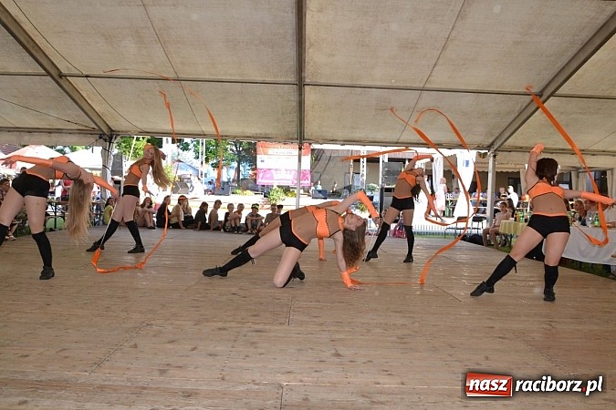 Zdjęcie w galerii na portalu naszraciborz.pl: W Tworkowie wybrali najsympatyczniejszą nastolatkę w gminie wiadomości z regionu