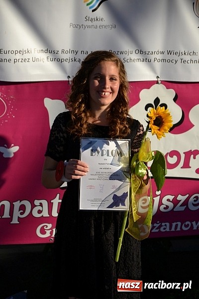 Zdjęcie w galerii na portalu naszraciborz.pl: W Tworkowie wybrali najsympatyczniejszą nastolatkę w gminie wiadomości z regionu