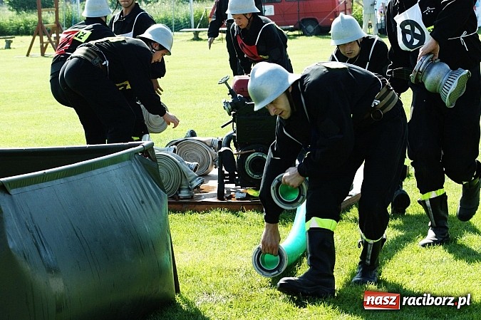 Zdjęcie w galerii na portalu naszraciborz.pl: OSP Krowiarki najlepsza w gminie Pietrowice Wielkie. Samborowice dopiero dziewiąte wiadomości z regionu