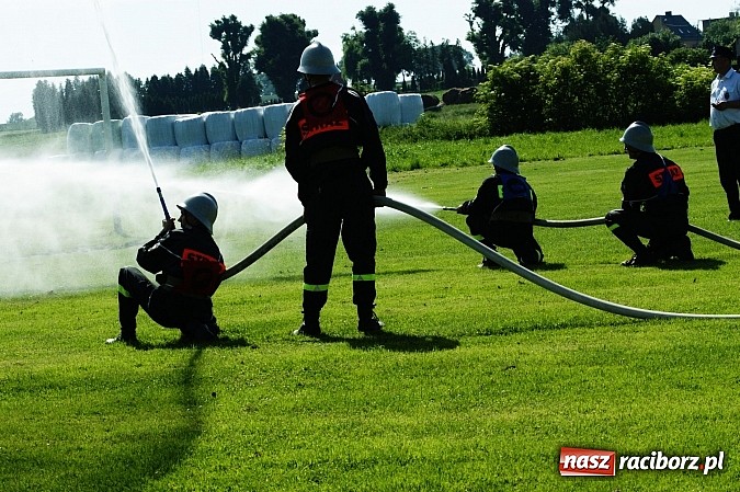 Zdjęcie w galerii na portalu naszraciborz.pl: OSP Krowiarki najlepsza w gminie Pietrowice Wielkie. Samborowice dopiero dziewiąte wiadomości z regionu