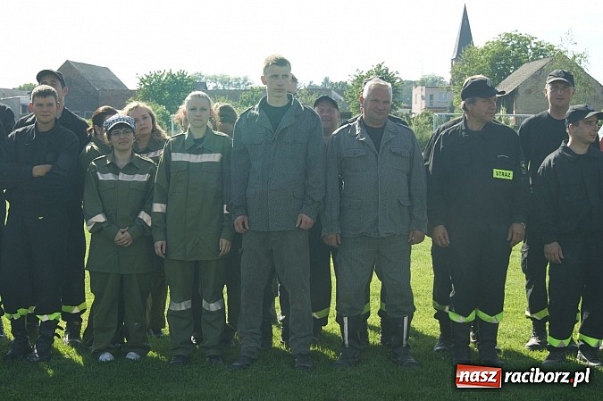 Zdjęcie w galerii na portalu naszraciborz.pl: OSP Krowiarki najlepsza w gminie Pietrowice Wielkie. Samborowice dopiero dziewiąte wiadomości z regionu
