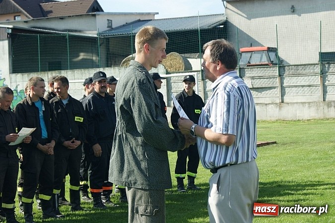 Zdjęcie w galerii na portalu naszraciborz.pl: OSP Krowiarki najlepsza w gminie Pietrowice Wielkie. Samborowice dopiero dziewiąte wiadomości z regionu
