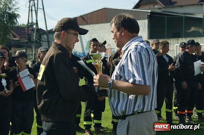 Zdjęcie w galerii na portalu naszraciborz.pl: OSP Krowiarki najlepsza w gminie Pietrowice Wielkie. Samborowice dopiero dziewiąte wiadomości z regionu