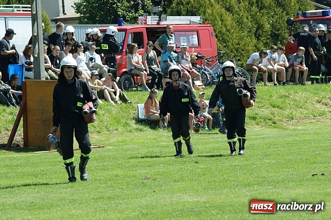 Zdjęcie w galerii na portalu naszraciborz.pl: OSP Krowiarki najlepsza w gminie Pietrowice Wielkie. Samborowice dopiero dziewiąte wiadomości z regionu