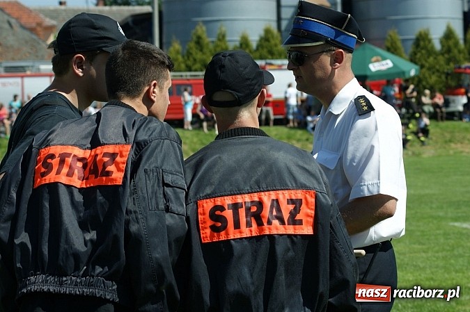 Zdjęcie w galerii na portalu naszraciborz.pl: OSP Krowiarki najlepsza w gminie Pietrowice Wielkie. Samborowice dopiero dziewiąte wiadomości z regionu