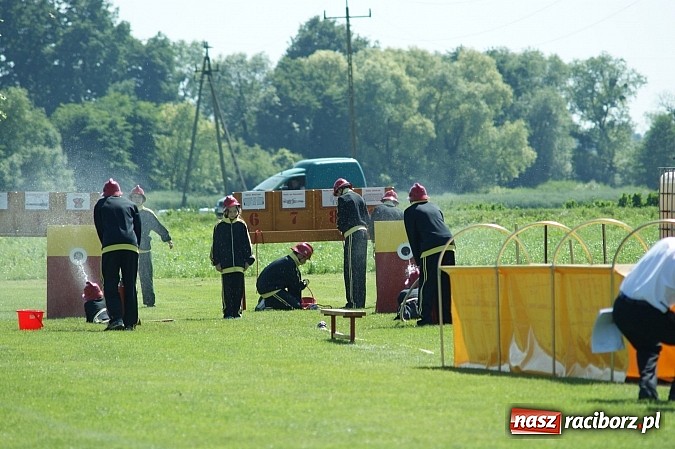 Zdjęcie w galerii na portalu naszraciborz.pl: OSP Krowiarki najlepsza w gminie Pietrowice Wielkie. Samborowice dopiero dziewiąte wiadomości z regionu