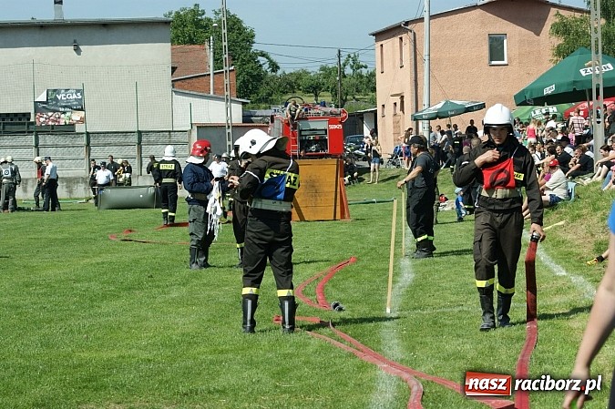 Zdjęcie w galerii na portalu naszraciborz.pl: OSP Krowiarki najlepsza w gminie Pietrowice Wielkie. Samborowice dopiero dziewiąte wiadomości z regionu