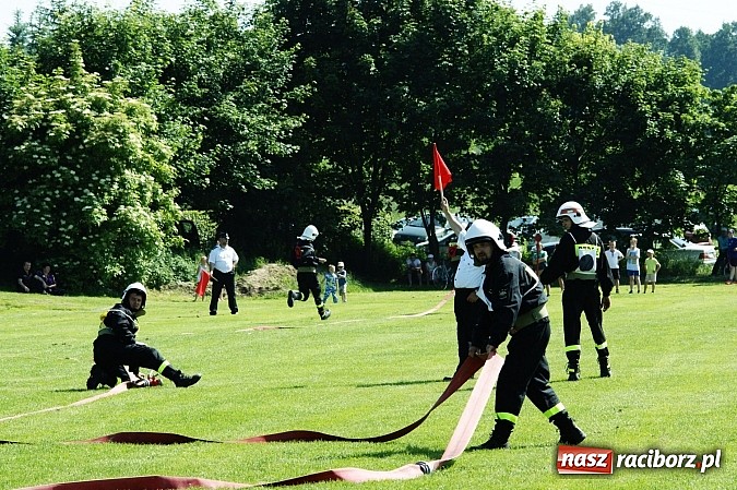 Zdjęcie w galerii na portalu naszraciborz.pl: OSP Krowiarki najlepsza w gminie Pietrowice Wielkie. Samborowice dopiero dziewiąte wiadomości z regionu