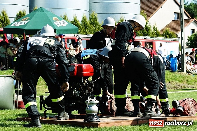 Zdjęcie w galerii na portalu naszraciborz.pl: OSP Krowiarki najlepsza w gminie Pietrowice Wielkie. Samborowice dopiero dziewiąte wiadomości z regionu