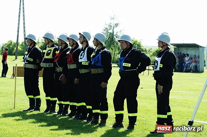 Zdjęcie w galerii na portalu naszraciborz.pl: OSP Krowiarki najlepsza w gminie Pietrowice Wielkie. Samborowice dopiero dziewiąte wiadomości z regionu