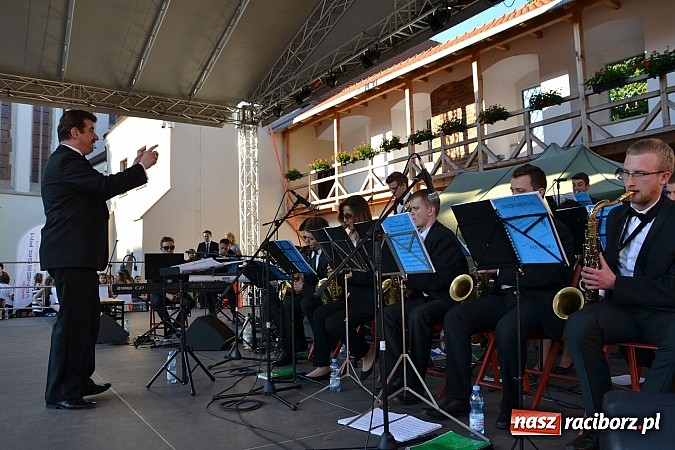 Zdjęcie w galerii na portalu naszraciborz.pl: Festiwal Piosenki Europejskiej 2014 już za nami  wiadomości z regionu