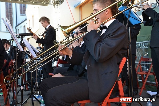 Zdjęcie w galerii na portalu naszraciborz.pl: Festiwal Piosenki Europejskiej 2014 już za nami  wiadomości z regionu