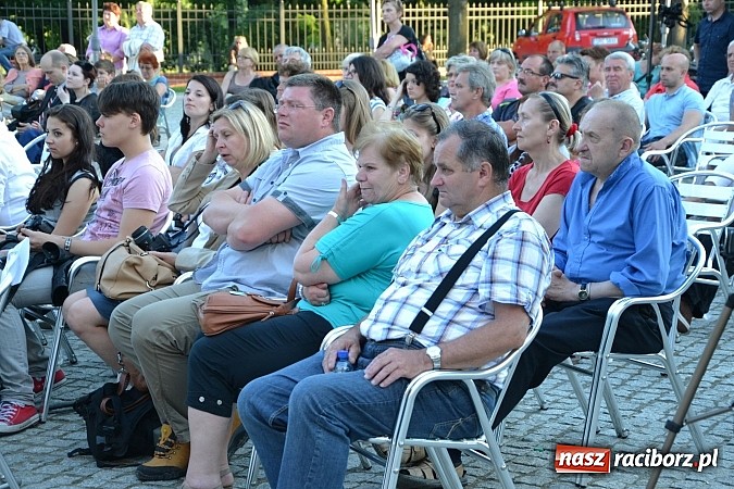 Zdjęcie w galerii na portalu naszraciborz.pl: Festiwal Piosenki Europejskiej 2014 już za nami  wiadomości z regionu
