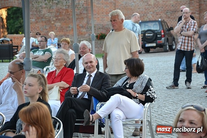 Zdjęcie w galerii na portalu naszraciborz.pl: Festiwal Piosenki Europejskiej 2014 już za nami  wiadomości z regionu