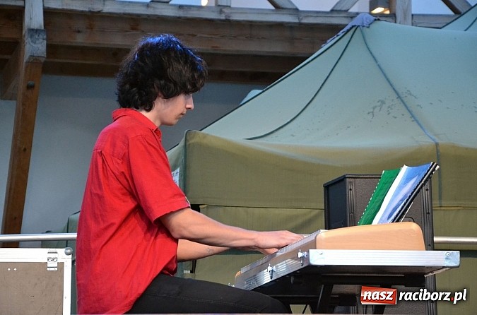 Zdjęcie w galerii na portalu naszraciborz.pl: Festiwal Piosenki Europejskiej 2014 już za nami  wiadomości z regionu