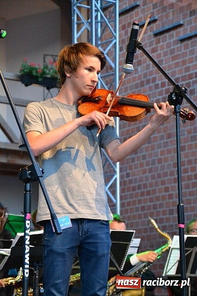 Zdjęcie w galerii na portalu naszraciborz.pl: Festiwal Piosenki Europejskiej 2014 już za nami  wiadomości z regionu