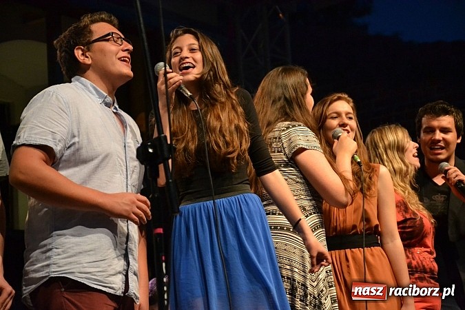 Zdjęcie w galerii na portalu naszraciborz.pl: Festiwal Piosenki Europejskiej 2014 już za nami  wiadomości z regionu
