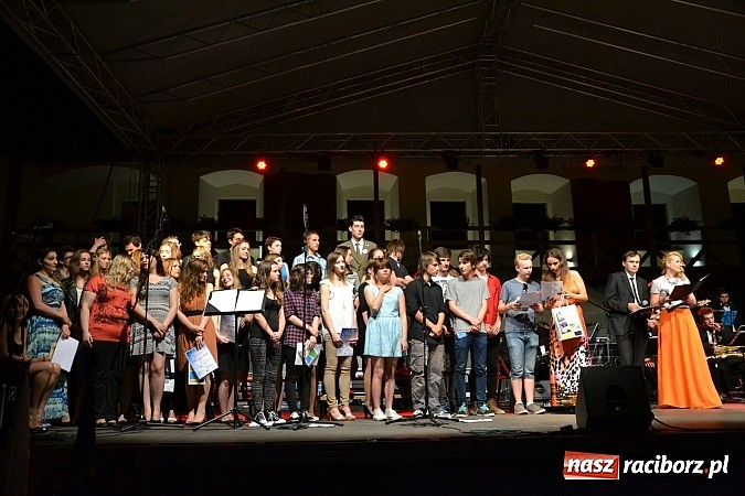 Zdjęcie w galerii na portalu naszraciborz.pl: Festiwal Piosenki Europejskiej 2014 już za nami  wiadomości z regionu