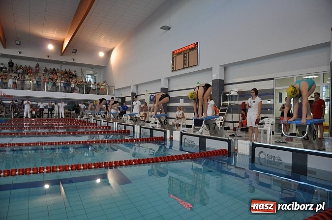 Zdjęcie w galerii na portalu naszraciborz.pl: XI Międzynarodowe Zawody Pływackie w H2Ostróg wiadomości z regionu