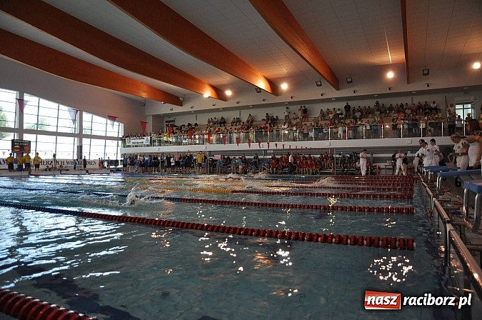 Zdjęcie w galerii na portalu naszraciborz.pl: XI Międzynarodowe Zawody Pływackie w H2Ostróg wiadomości z regionu