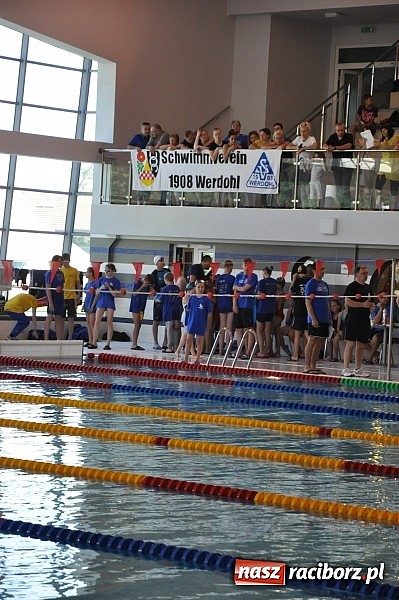 Zdjęcie w galerii na portalu naszraciborz.pl: XI Międzynarodowe Zawody Pływackie w H2Ostróg wiadomości z regionu