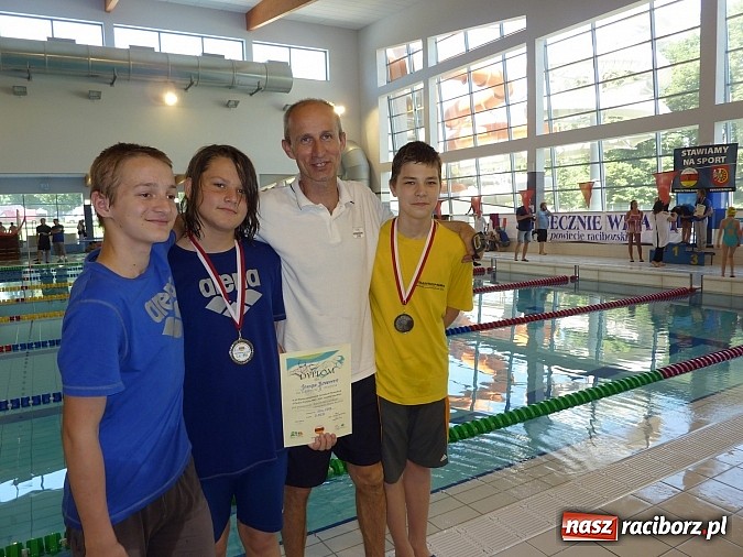 Zdjęcie w galerii na portalu naszraciborz.pl: XI Międzynarodowe Zawody Pływackie w H2Ostróg wiadomości z regionu