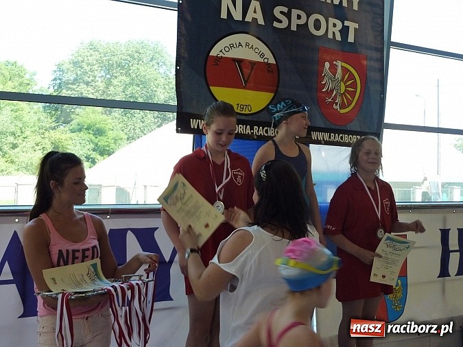 Zdjęcie w galerii na portalu naszraciborz.pl: XI Międzynarodowe Zawody Pływackie w H2Ostróg wiadomości z regionu