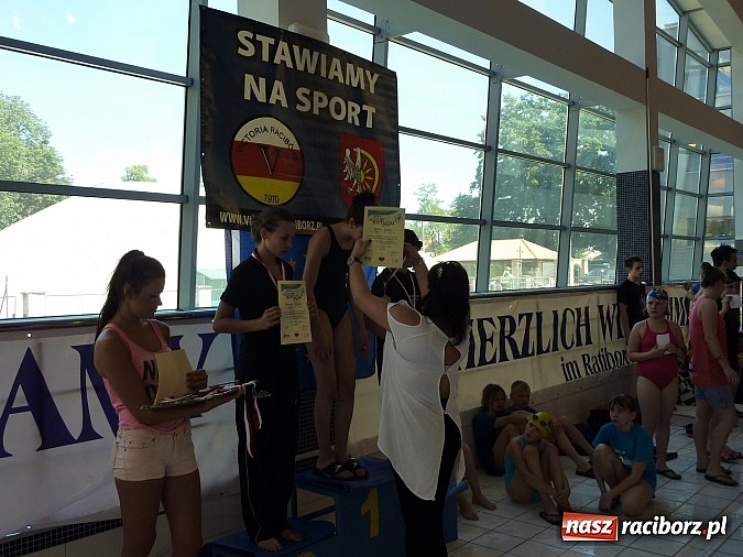 Zdjęcie w galerii na portalu naszraciborz.pl: XI Międzynarodowe Zawody Pływackie w H2Ostróg wiadomości z regionu