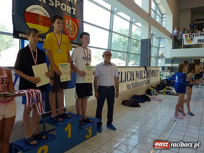 Zdjęcie w galerii na portalu naszraciborz.pl: XI Międzynarodowe Zawody Pływackie w H2Ostróg wiadomości z regionu