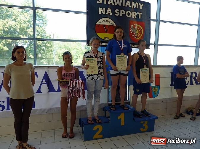 Zdjęcie w galerii na portalu naszraciborz.pl: XI Międzynarodowe Zawody Pływackie w H2Ostróg wiadomości z regionu