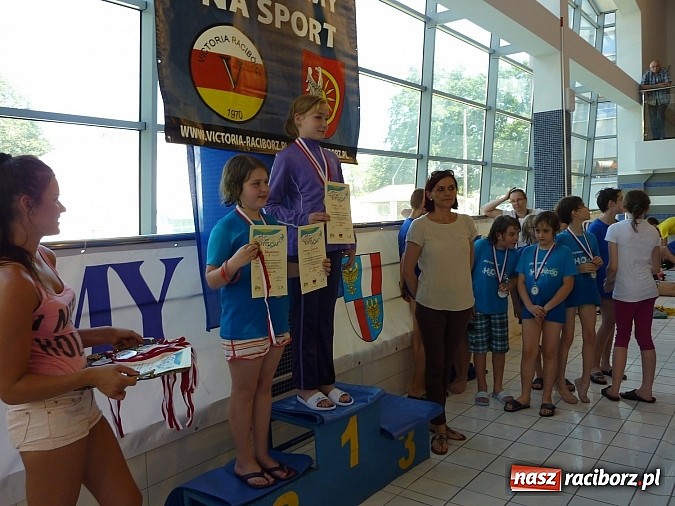 Zdjęcie w galerii na portalu naszraciborz.pl: XI Międzynarodowe Zawody Pływackie w H2Ostróg wiadomości z regionu